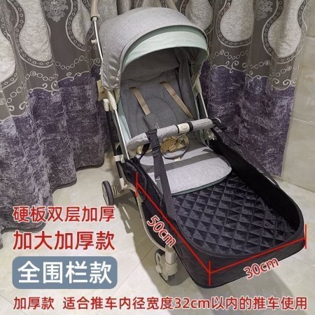 Детская коляска с удлиненным подножкой фото