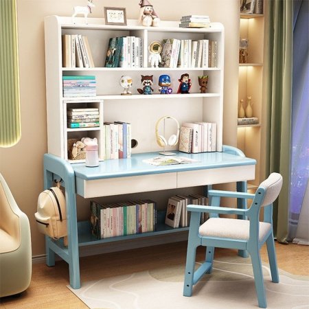 Детский письменный стол из натурального дерева фото