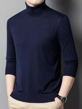 Мужской свитер из тонкой шерсти фото