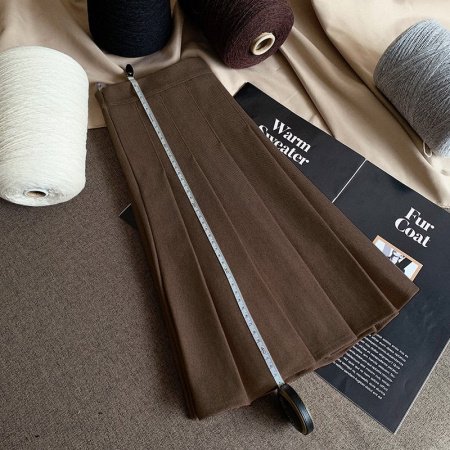 Женская юбка-плиссировка осенне-зимняя новинка из плотной шерсти с высокой посадкой, черного цвета, подчеркивающая стройность, большой размер A-силуэт фотография