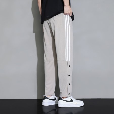 Летние спортивные брюки для мужчин изображение