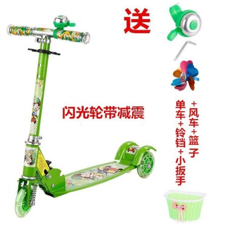 Детский трехколесный самокат фотография