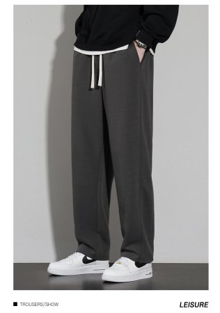 Мужские длинные брюки с прямыми штанинами изображение