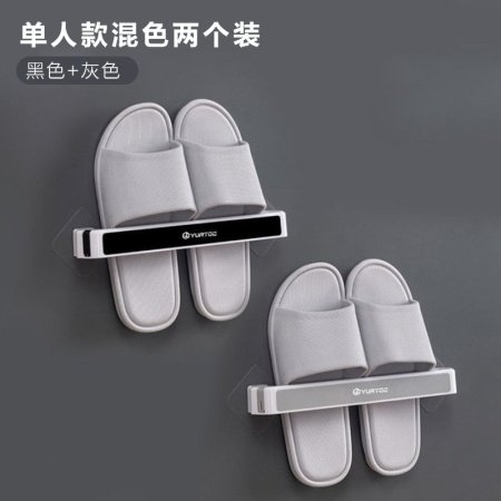 Полка для ванной комнаты и тапочки фото