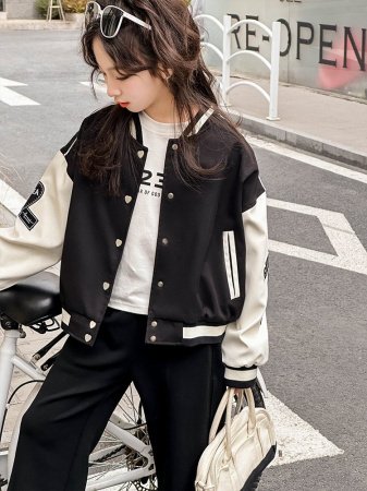 Детская куртка в стиле бейсболки фото