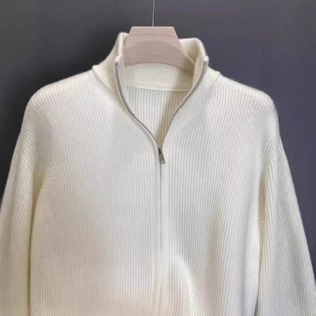 Мужской свитер с высоким воротником и молнией фото