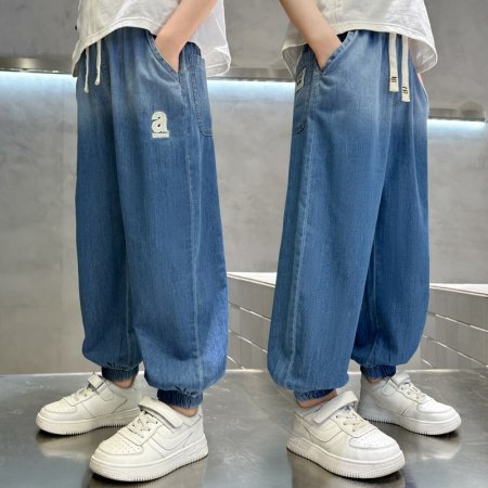 Детские джинсы 2024 весна-лето фотография