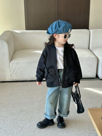 Детская куртка с пузырьками и складками фото