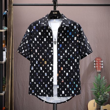 Летний комплект мужской рубашка и шорты фотография